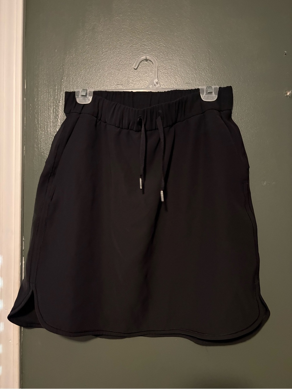 Lululemon On The Fly Skirt Black Size 10